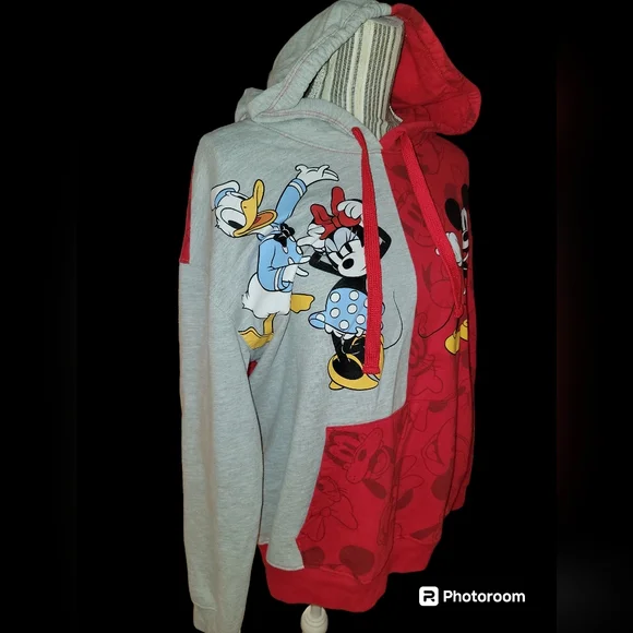 🎉HP🎉Grey and Red mickey mouse and friends hoodie - Picture 4 of 7